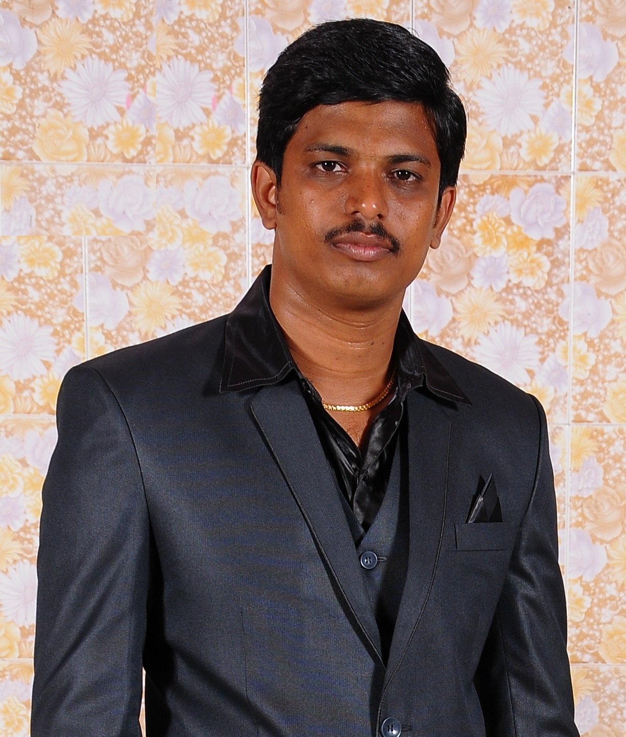V Chandrasekar